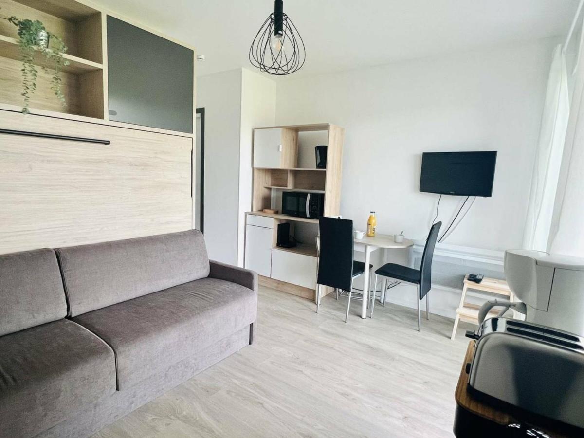 Studio Eglantine A Cambo-Les-Bains, Proche Thermes, Terrasse, Parking, Acces Internet, Animaux Ok - Fr-1-495-106 Buitenkant foto
